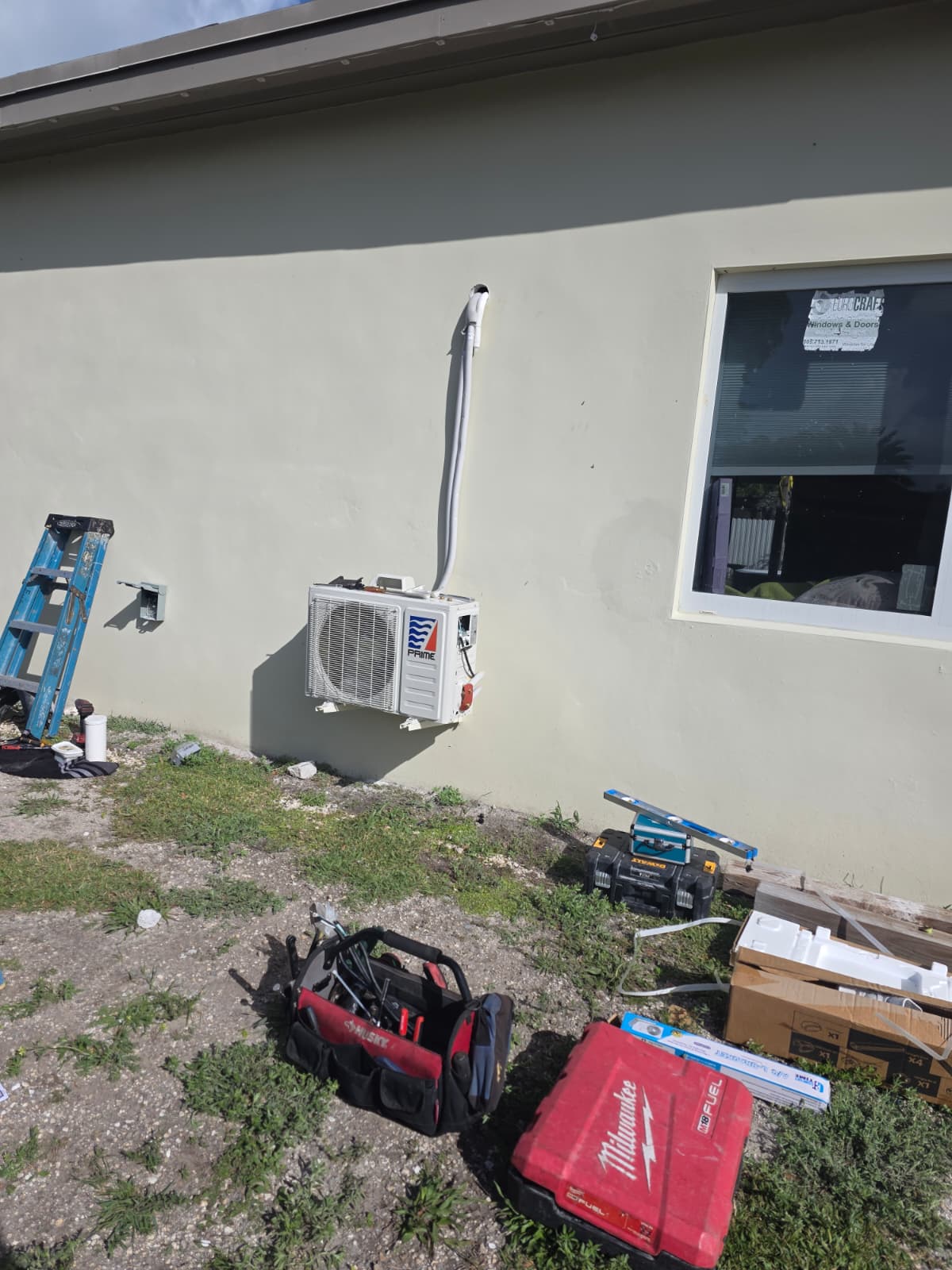 Mini split ductless AC system professional installation
